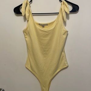 Gaze super soft yellow tank bodysuit, XS